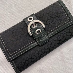 Coach Signature Wallet